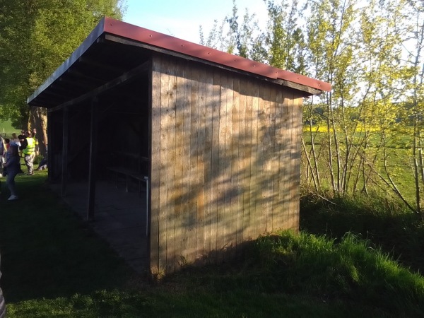 Sportplatz Ahlshäuser Burg - Einbeck-Ahlshausen