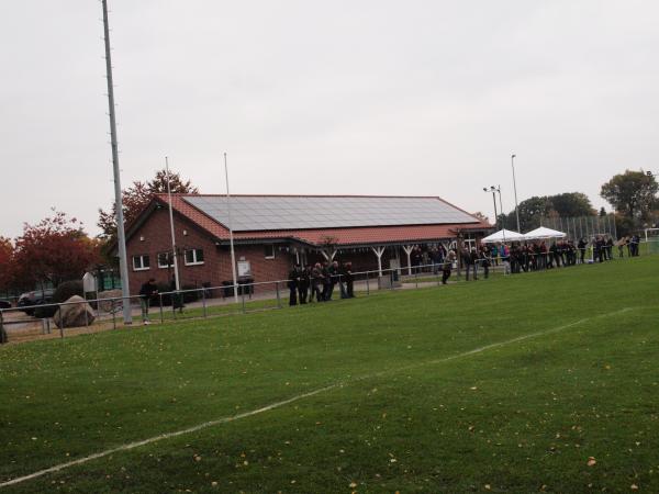 Sportstätte am Sportheim - Lippstadt-Garfeln