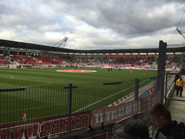 Leuna-Chemie-Stadion - Halle/Saale-Gesundbrunnen