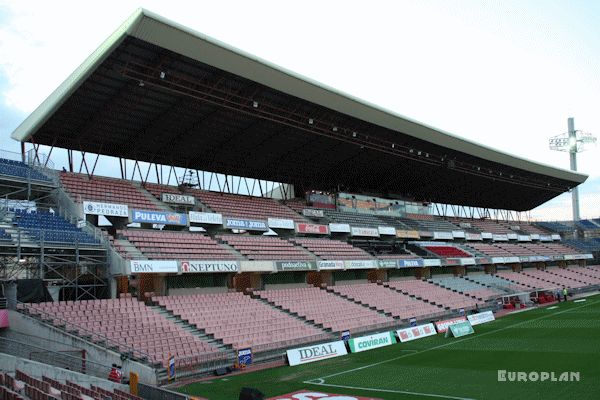 Estadio Nuevo Los Cármenes - Granada, AN