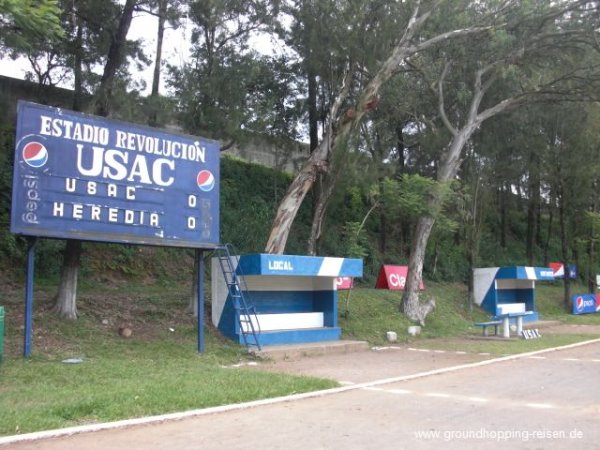 Estadio Revolución USAC - Ciudad de Guatemala