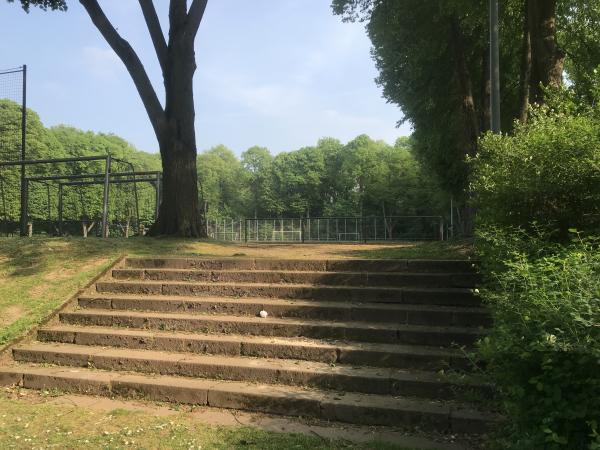 Eichenkreuz-Sportanlage Platz 2 - Köln-Sülz