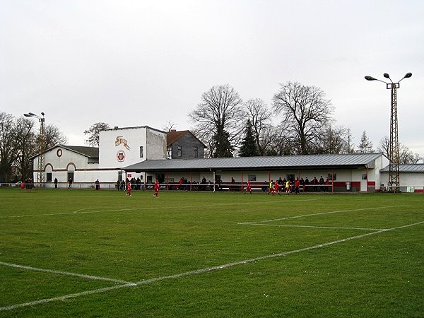 Flora-Sportplatz - Salzwedel