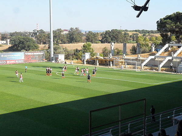 Caixa Futebol Campus Campo 1 - Seixal