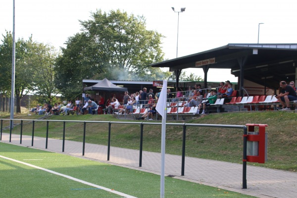 Sportplatz Berrendorf - Elsdorf/Rheinland-Berrendorf