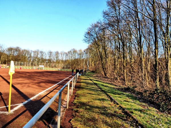 Bezirkssportanlage Im Emscherbruch Platz 2 - Gelsenkirchen-Resse