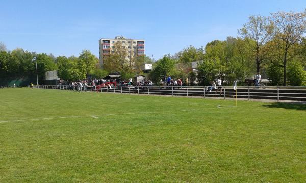 Bezirkssportanlage Döhren - Hannover-Döhren