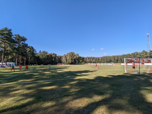Oskar-Ruhnke-Stadion - Tangerhütte-Uetz