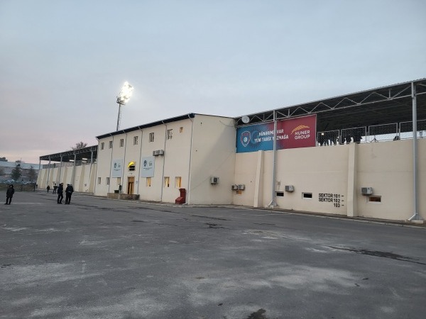 Tovuz şəhər stadionu - Tovuz
