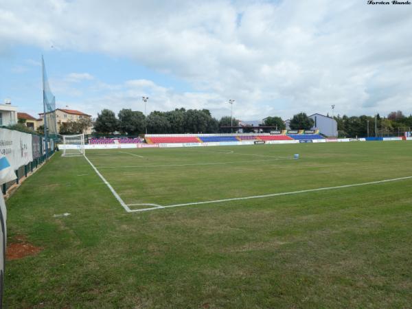 Stadion Lako - Novigrad