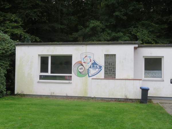 Bezirkssportanlage Speckenbüttel Platz 2 - Bremerhaven-Lehe-Speckenbüttel