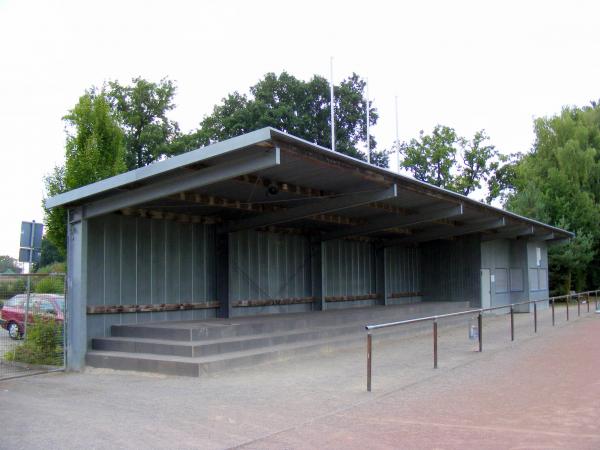 Neumühlenstadion - Beelen