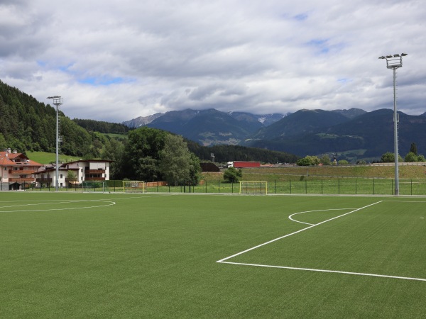 Sebatumsportzone St. Lorenzen Kunstrasen - St. Lorenzen (San Lorenzo di Sebato)