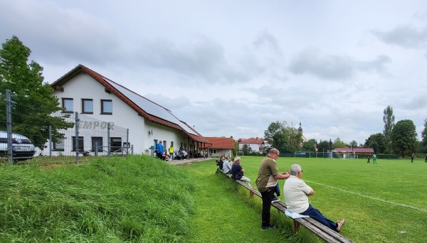 Sportplatz Eishausen - Straufhain-Eishausen