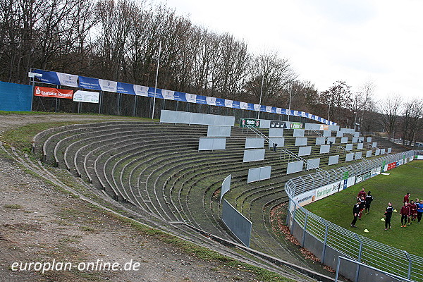 Rudolf-Kalweit-Stadion - Hannover-Bult