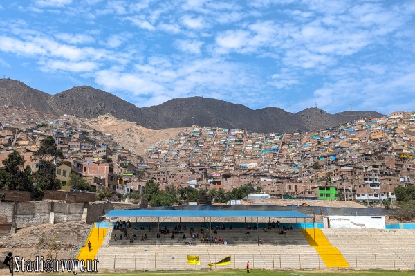 Estadio Daniel Hernani Tovar - Lima
