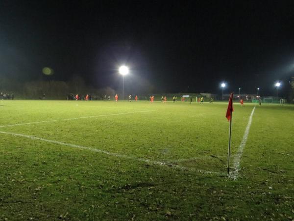 Sportplatz Lohe - Delingsdorf