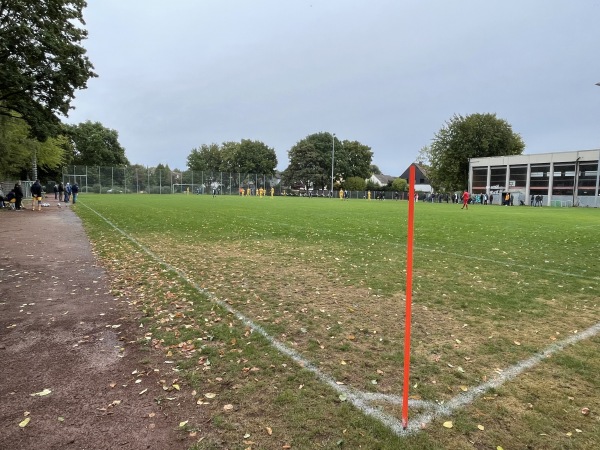 Sportplatz Benzstraße - Bielefeld-Gellershagen