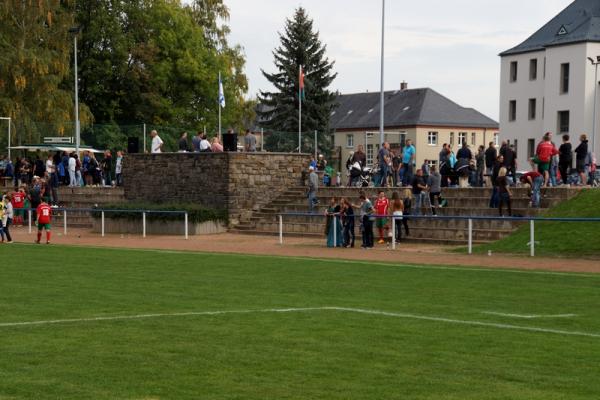 Sportplatz am Jahnhaus - Limbach-Oberfrohna
