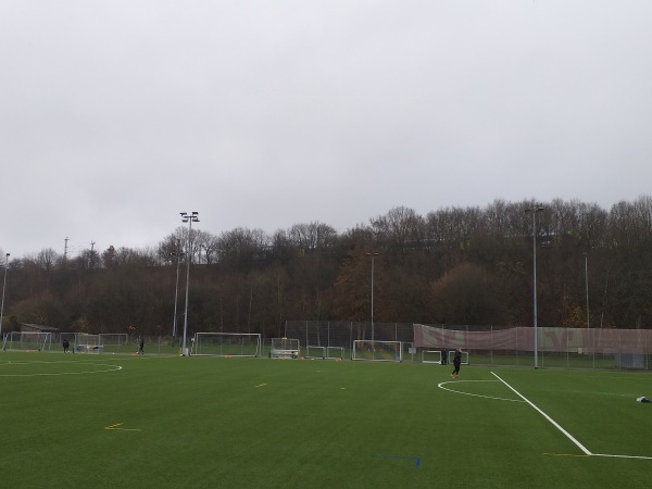 Stadion am Bahndamm  B-Platz - Osterrönfeld