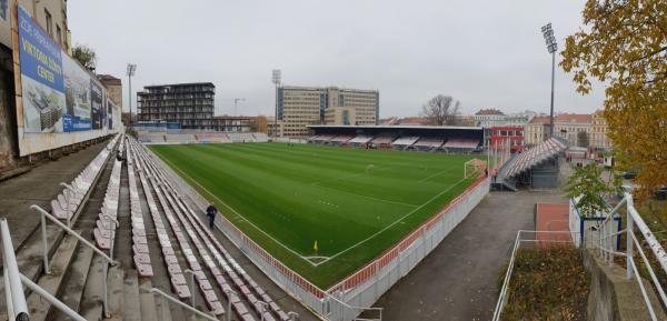 Stadion Viktorie v Seifertově ulici - Praha