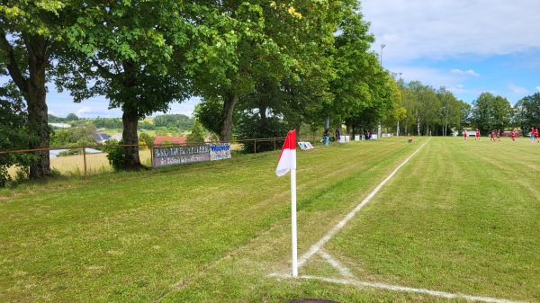 Sportplatz Nußbaumweg - Ravenstein-Merchingen