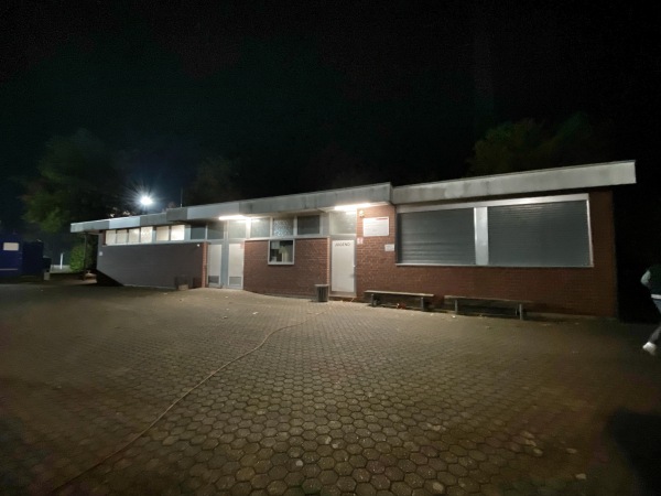 Sportplatz Erbacher Weg - Köln-Lindweiler