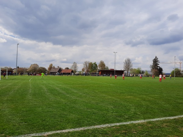 Wolfgang-Mann-Sportgelände - Blaubeuren-Asch 