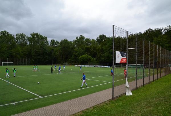 Sportplatz Auf der Landau - Hürth-Fischenich