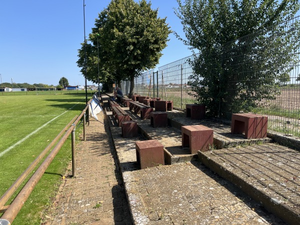 Walter Kraft Stadion - Worms-Horchheim