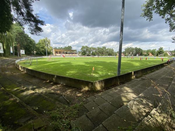 Stadion Schallershofer Straße - Erlangen-Büchenbach