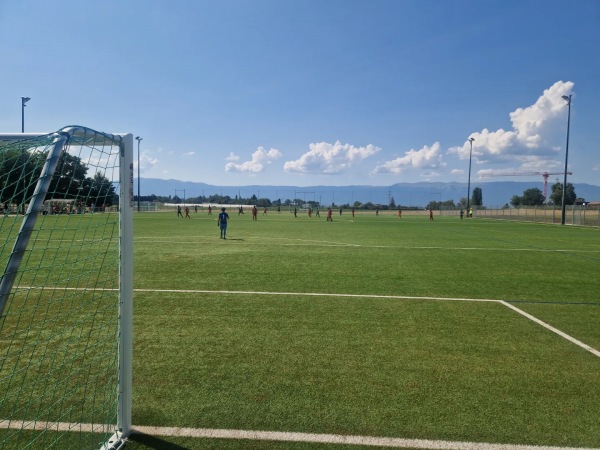 Stade Alfred Comoli terrain B - La Croix-de-Rozon