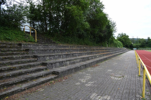 Verbandsgemeindestadion im Schul- und Sportzentrum - Bad Bergzabern