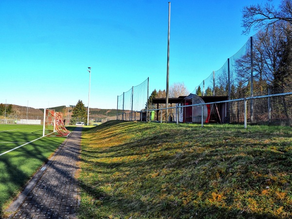 Sportplatz Obersetzen - Siegen-Obersetzen Sportplatz Obersetzen - Siegen-Obersetzen