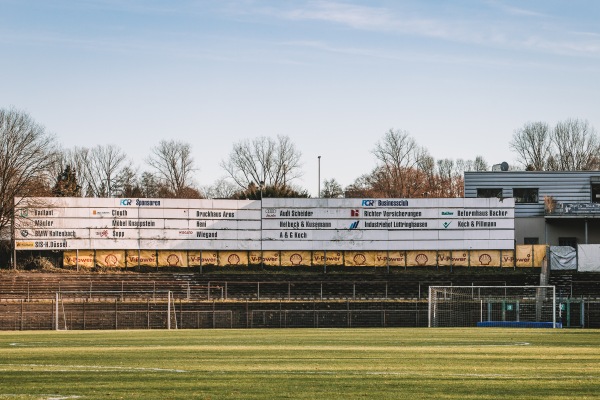 Röntgen-Stadion - Remscheid-Lennep