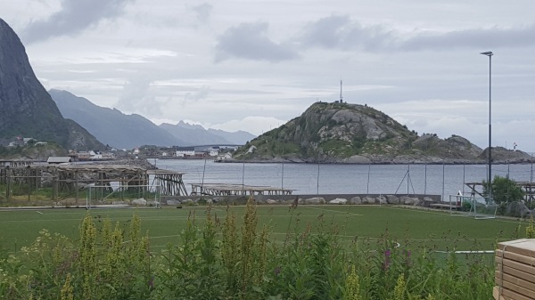 Reine stadion - Reine