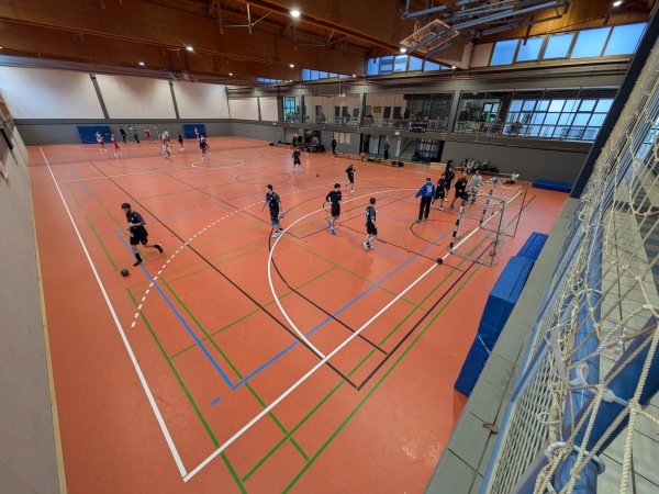 Sporthalle Bergisch Neukirchen - Leverkusen-Bergisch Neukirchen