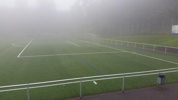 Sportanlage Freudenberg Platz 2 - Wuppertal-Grifflenberg