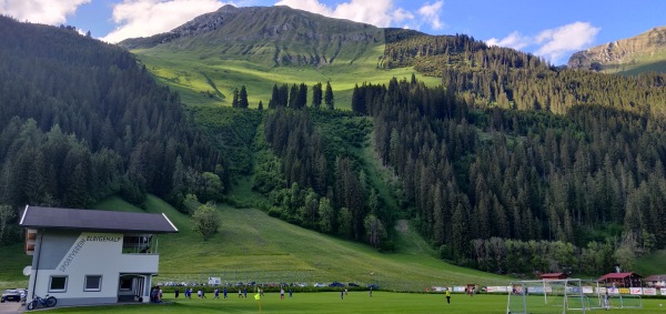 Sportplatz Elbigenalp - Elbigenalp