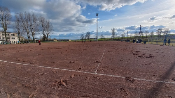 Stadion am Zementwerk Nebenplatz - Karsdorf-Wetzendorf