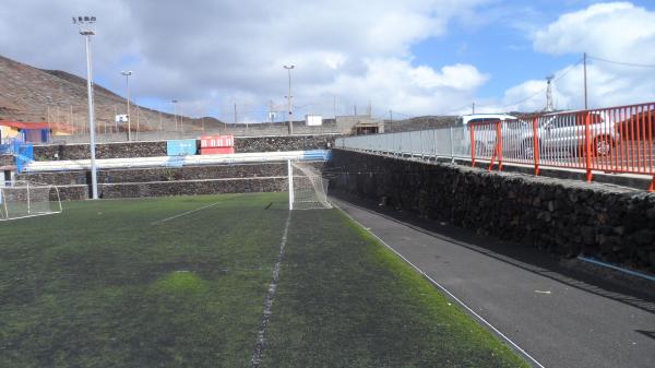 Campo de futbol de La Restinga - La Restinga, El Hierro, TF, CN
