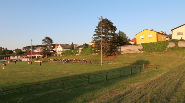 Sportplatz Hornstein - Hornstein