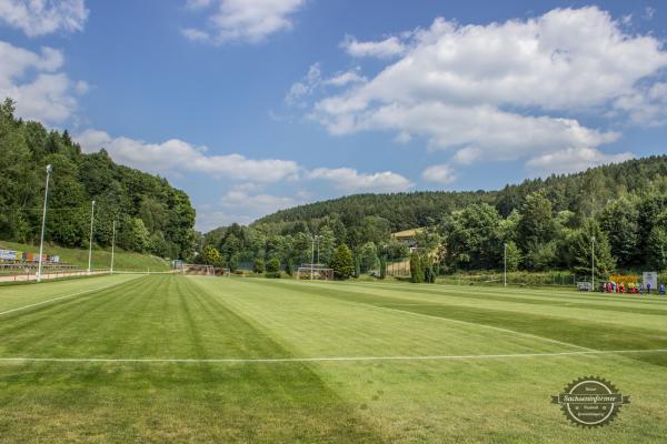 Stadion an der Talstraße - Lößnitz