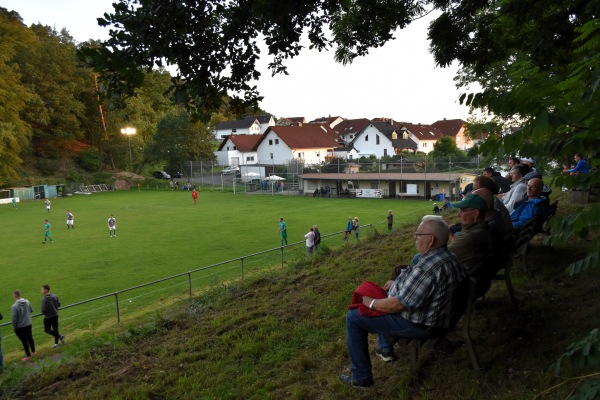 Sportplatz Saure Hecke - Wetter/Hessen-Unterrosphe