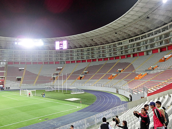 Estadio Nacional del Perú - Lima