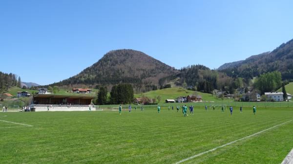 Sportplatz Grünau - Grünau