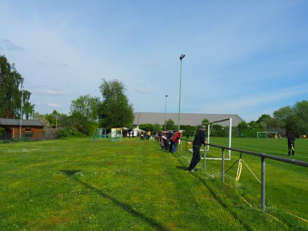 Sportplatz Heidestraße - Voerde/Niederrhein-Friedrichsfeld