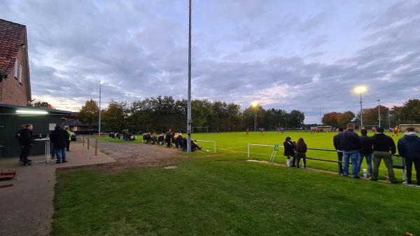 Sportplatz Ottendorf - Ahlerstedt-Ottendorf