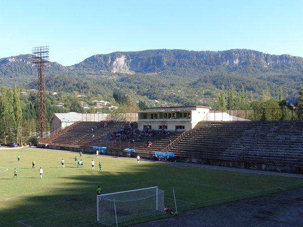 Stadioni Vladimer Bochorishvili - Tkibuli