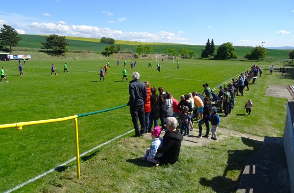 Futbalové ihrisko Rovensko - Rovensko